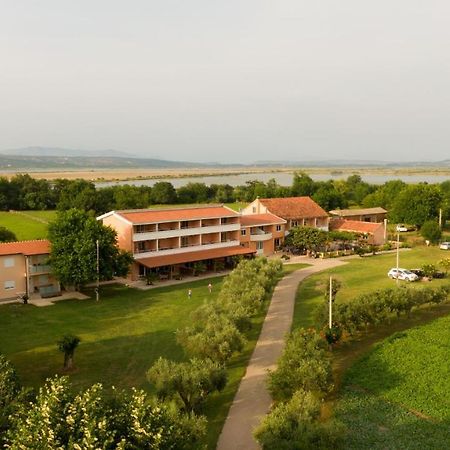 Delfini Holiday Homes Ulcinj Buitenkant foto