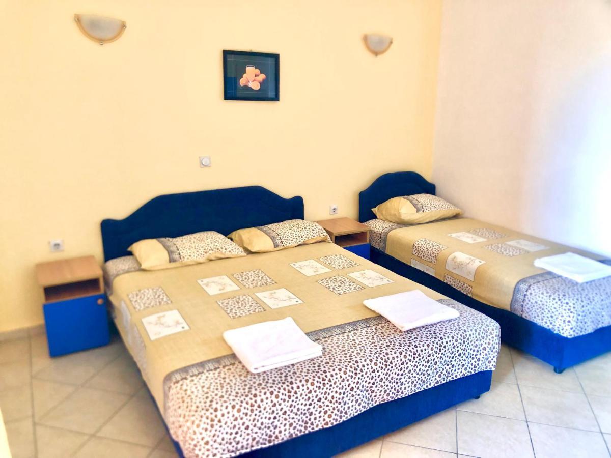 Delfini Holiday Homes Ulcinj Buitenkant foto